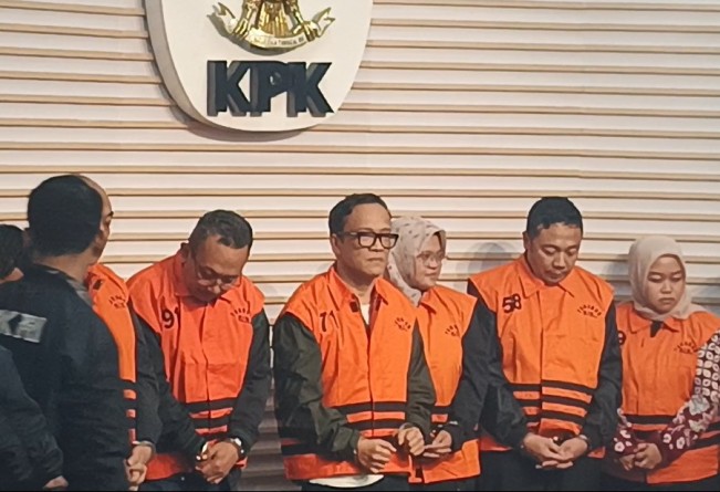 Forum 98 ada kejanggalan dan diduga sebagai upaya kriminalisasi terhadap Wamenaker Immanuel Ebenezer. (Selvianus Kopong Basar / FTNews.co.id)
